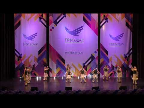 Видео: Народный татарский танец "Мастерицы"