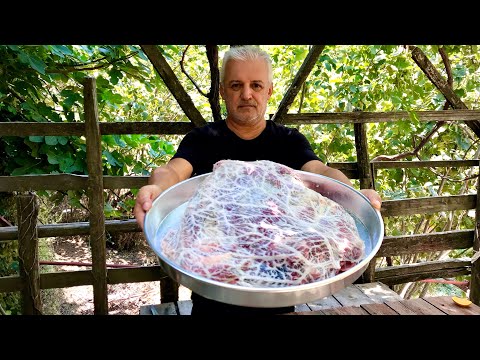 Видео: Рецепт кебаба из козьих ребрышек | Приготовление традиционного супа из козьих голов