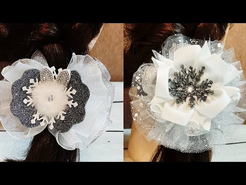 Видео: МК. Два способа бантиков на Новый год, которые вы можете сшить.