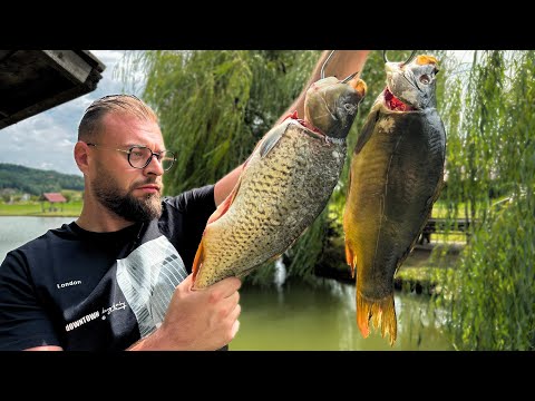 Видео: Свежевыловленный карп, приготовленный на гриле на озере. Рыба подгорела!