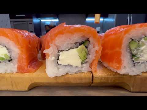 Видео: Домашние роллы Филадельфия