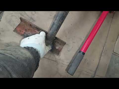 Видео: Нива на ремонте передних лонжеронов, усиление фаркопа.