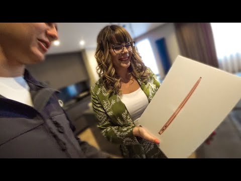 Видео: С ДР, ЛЮБИМАЯ 😍