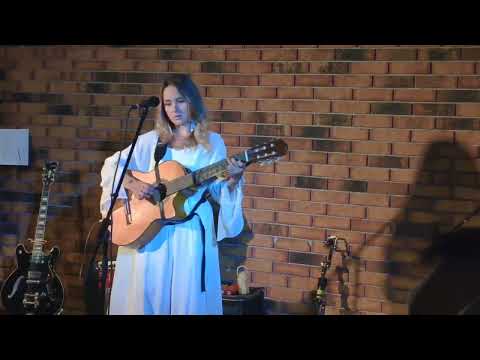 Видео: 16. Таис Логвиненко «Скорлупа»