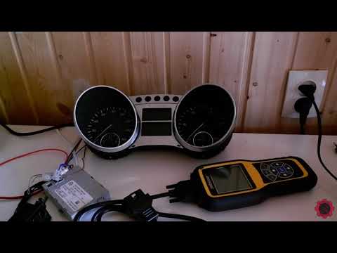 Видео: Как "сматывается" пробег на большинстве автомобилей.