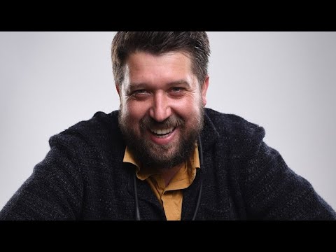 Видео: МАКЕДОНЕЦОТ И КОРУПЦИЈАТА 1 ДЕЛ! - МАРЈАН ГЕОРГИЕВСКИ