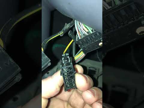Видео: Mercedes A  w168. Не работает свет. Не светит фара.