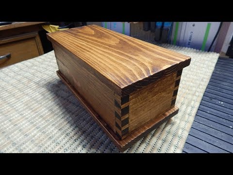 Видео: Простая деревянная коробочка из сосны