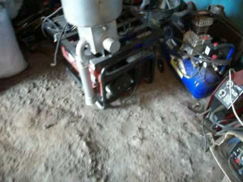 Видео: газогенератор на дровах