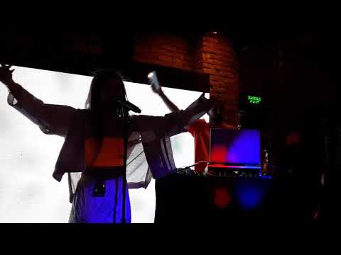 Видео: ДО СЛЕЗ😭 Мари Краймбрери LIVE  в Алматы. "Amore" 💔