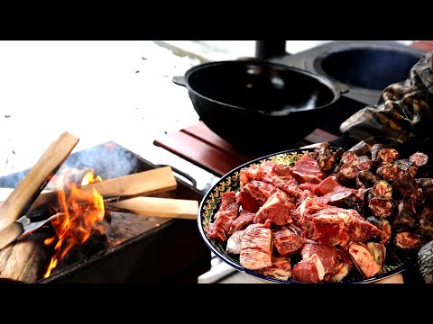 Видео: Когда ТЕСТО вкуснее МЯСА. Сочный АВАРСКИЙ ХИНКАЛ в КАЗАНЕ.