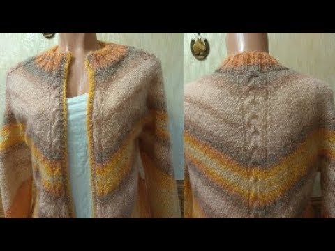 Видео: Оригинальный кардиган спицами из пряжи секционного окрашивания