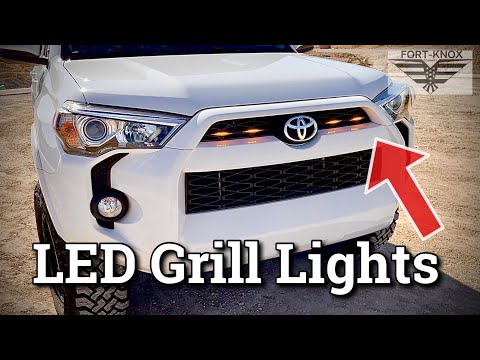Видео: Установка светодиодных фонарей на решетку радиатора Toyota 4Runner Raptor | Как установить эти св...