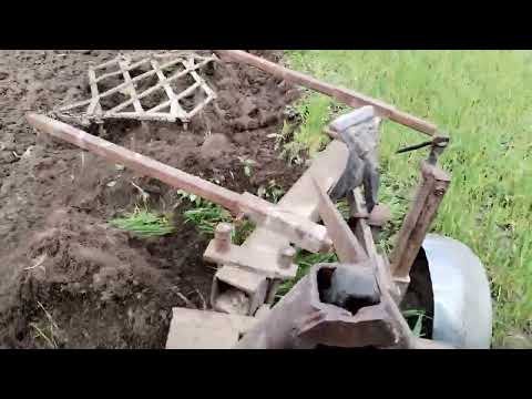 Видео: Оранка плн 2.35 з винтовим отвалом