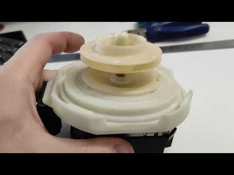 Видео: F15 F11 посудомойки Hotpoint-Ariston, Indesit. Ремонт циркуляционного насоса bleckman VSM-e...
