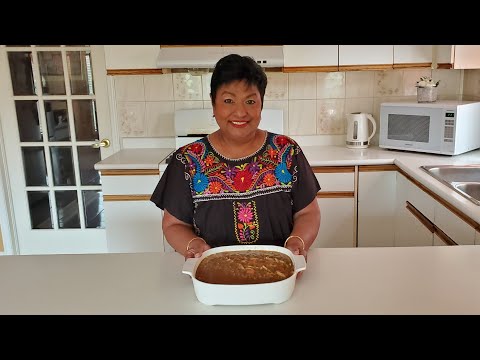 Видео: Тушеная чечевица — мамины кулинарные рецепты Трини