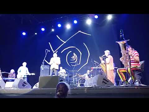 Видео: АукцЫон - Девушки поют