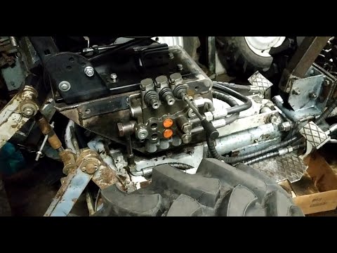 Видео: Обвязываю гидравлическую  систему трактора TZ4K14. Установил ручку газа по рулем, как  на " японце"