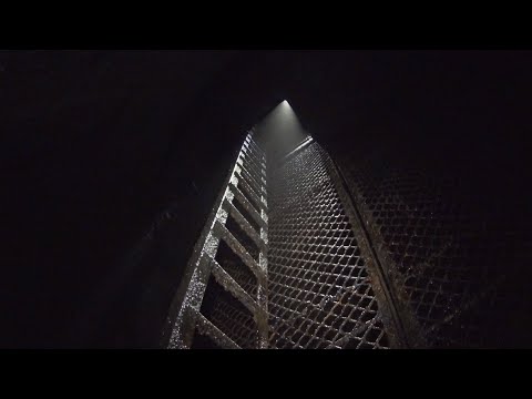 Видео: 24 часа в огромной заброшенной шахте. Полная версия.