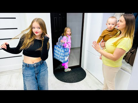 Видео: Маргарита не хочет отпускать Леру в ЛАГЕРЬ! Как померить СЕСТЁР ? Маргарита Лера и Марк