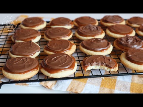 Видео: Печенье ТВИКС с Карамелью и Шоколадом | Twix Cookies recipe | LENA COOKING
