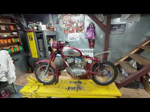 Видео: Ява 360 просто что бы ездила