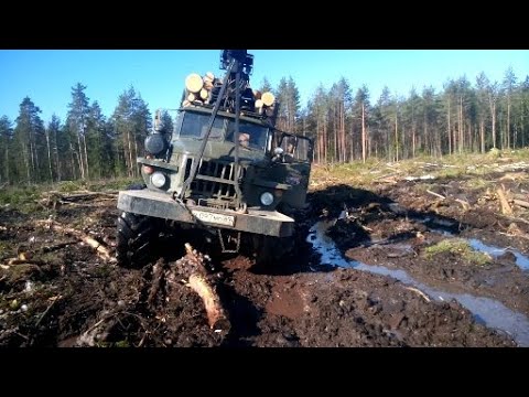 Видео: Пришла весна. Начинаем плавать на Урале лесовозе.