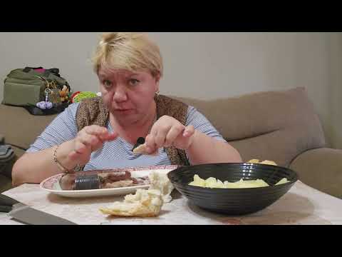 Видео: МУКБАНГ 🍽 СЕЛЁДКА С КАРТОШКОЙ, ТОЛЬКА ЭТОГО МНЕ НЕ ХВАТАЛО MUKBANG🍴 HERRING WITH POTATOES