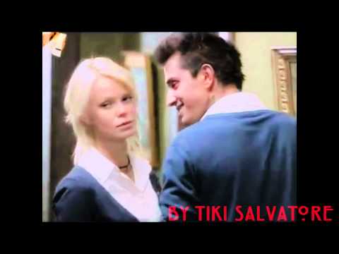 Видео: Юля и Макс - Одиночество