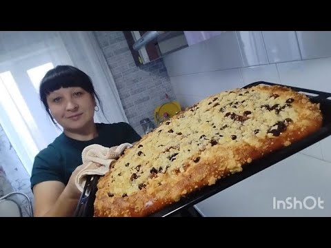 Видео: Кухен ривель👍Пирог к чаю 👍😋 Мясо с овощами 😉Занимаюсь морковью