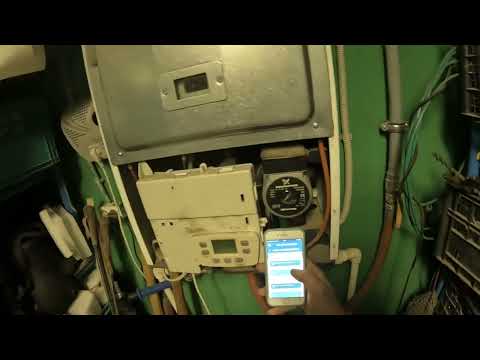 Видео: Замена платы управления на Baxi Eco Four