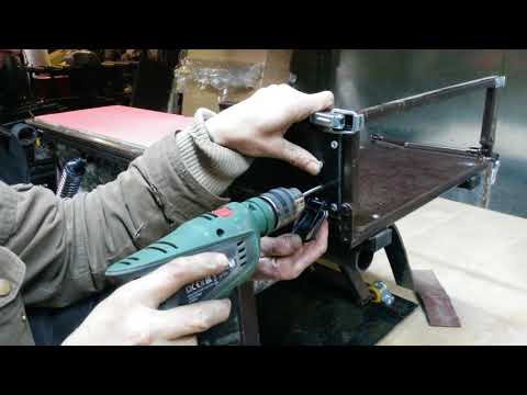 Видео: Крепление рыболовного бура на сани "ВАНЁК"