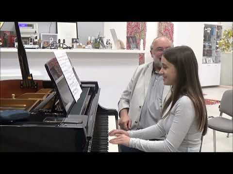 Видео: Bach Toccata Бах Токката E moll BWV 914 играет Jeлисавета Беговић Masterclass Serbia 2022