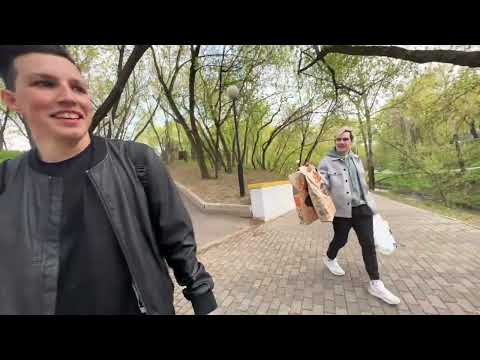 Видео: МАЗЕЛЛОВ БРАТИШКИН СИНДИ КАРАНДАША ГОТОВЯТ ШАШЛЫКИ | ИРЛ СТРИМ | IRL STREAM SINDI