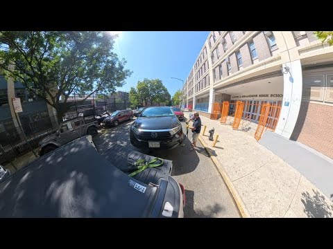 Видео: Ferrari не Завелась - Зарабатываем $$$ на Эвакуаторе. 