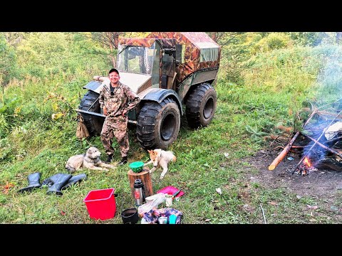 Видео: В ТАЙГУ НА КАРАКАТЕ ЗА ХАРИУСОМ. ТАЁЖНАЯ РЕКА СИБИРИ "КУНЧЕТ".