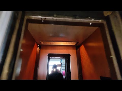 Видео: (Переснято) Усечённый лифт УКМ, г/п 160 кг, V=0,65 м/с (ул. Святослава Храброго, 37, г. Днепр)