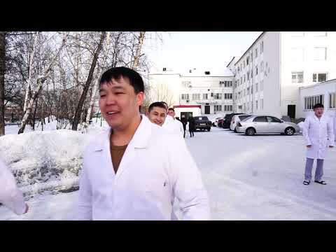 Видео: Поздравление врачей с 8 марта