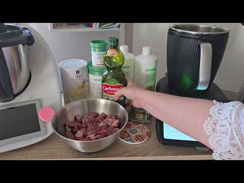 Видео: Гуляш по-немецки в Термомикс ТМ7 и картофельное пюре ТМ6 \ Готовим без кастрюль и плиты