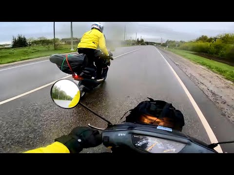 Видео: Дальняк на скутерах! На море через мороз, воду и квадратные ж0пы