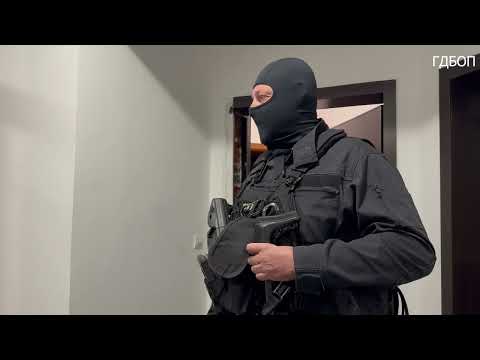 Видео: ГДБОП и ГДГП неутрализираха престъпна група за трафик на мигранти през България