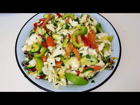 Видео: Салат из Капусты и ЗЕЛЁНЫХ Помидоров Быстро и Вкусно
