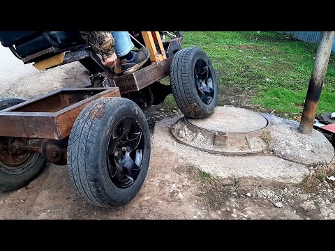 Видео: Самодельный минитрактор переломка. Серия 7.  Ходовые испытания. Уронил трактор в колодец)