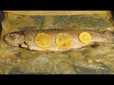 Видео: Форель со специями в духовке