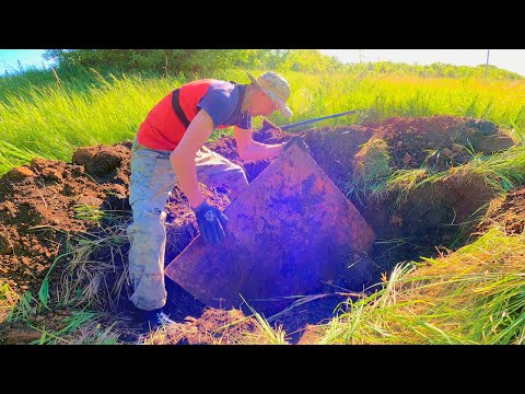 Видео: Копаем БОЛВАНКИ С ОДНОЙ ЯМКИ #металлокоп #коп #копметалла #где #гдекопать