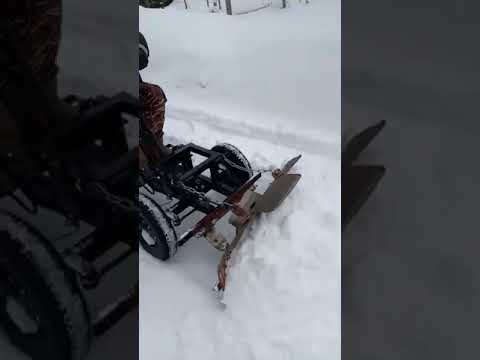 Видео: Доработки отвала для чистки снега.