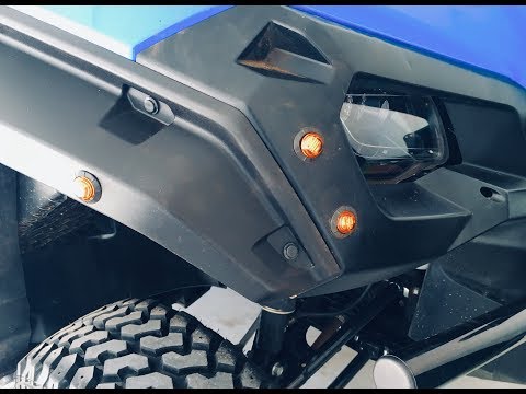 Видео: Установка комплекта поворотников XTC на Honda Pioneer 1000