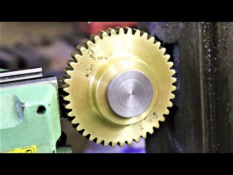 Видео: Изготовление шестерни. Продолжение.