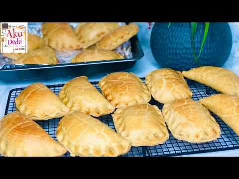 Видео: Лучший и самый нежный ганский рыбный пирог || Пирожки || Аку Деде