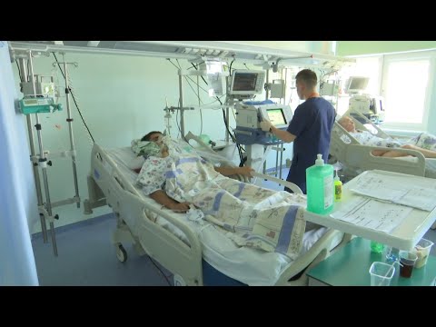Видео: Мужчину спасли после остановки сердца
 | «Реанимация»